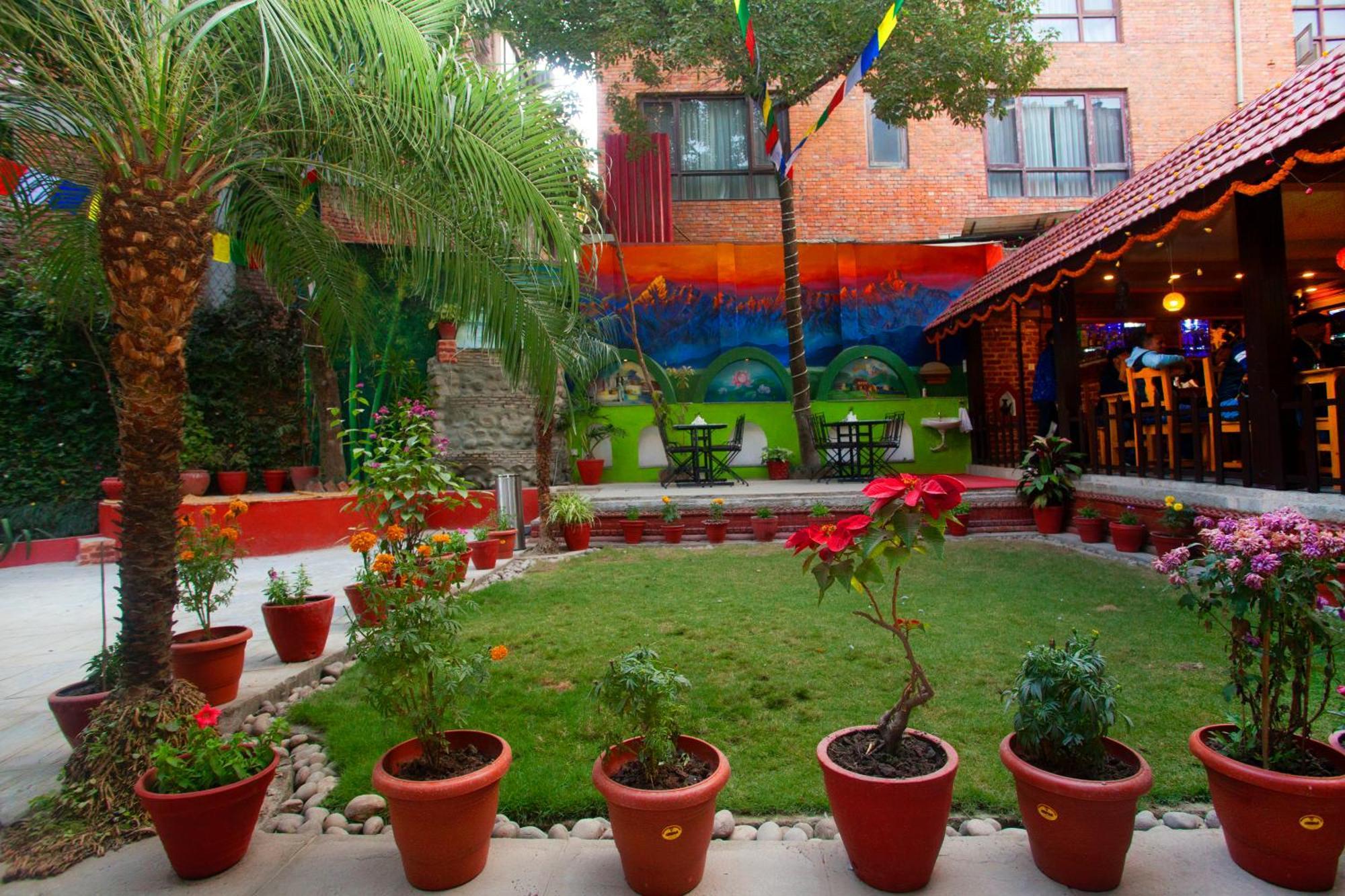 Hotel Green Horizon Katmandú Exterior foto